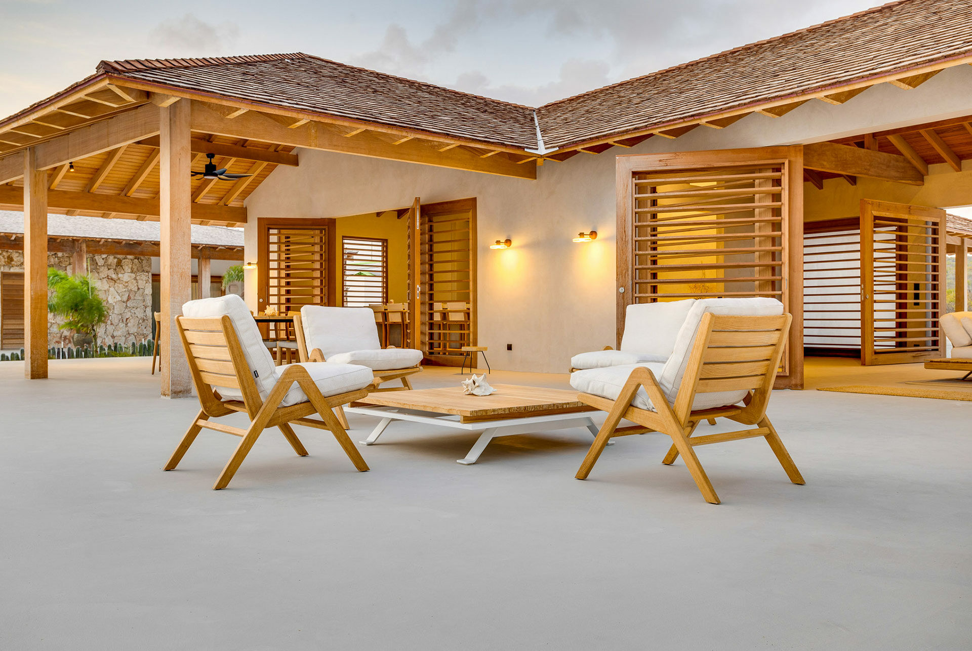 Panzeri Light Project Private Residence NLC Bonaire Dark AGENCE PALLEN 2024
